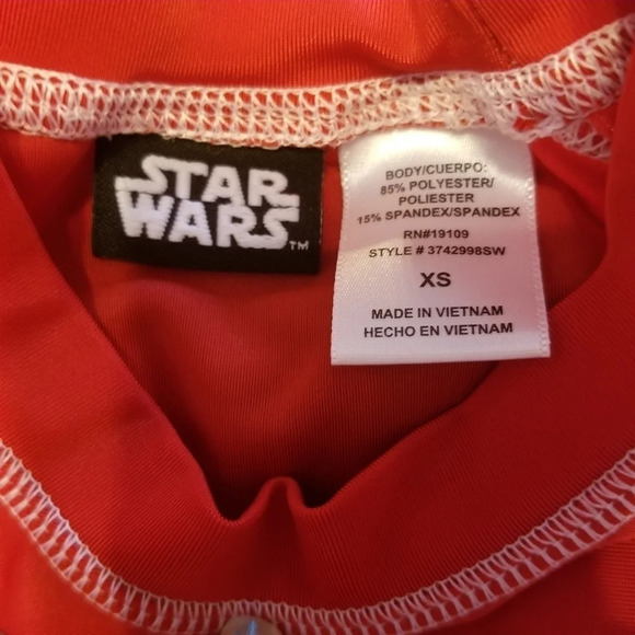 Star Wars Boy's Swim Trunks & Rashguard 4T - Picture 5 of 8